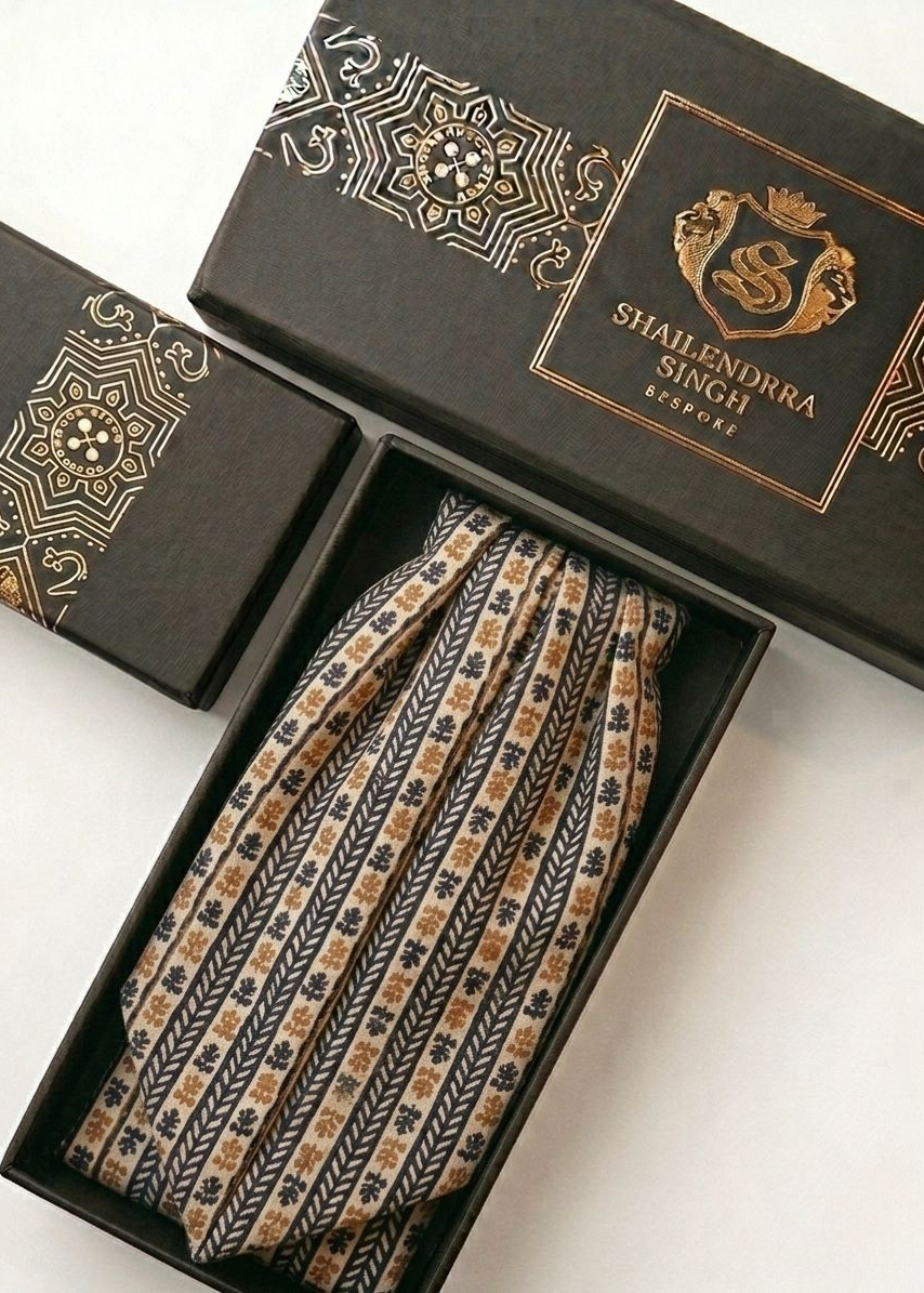 Cravat