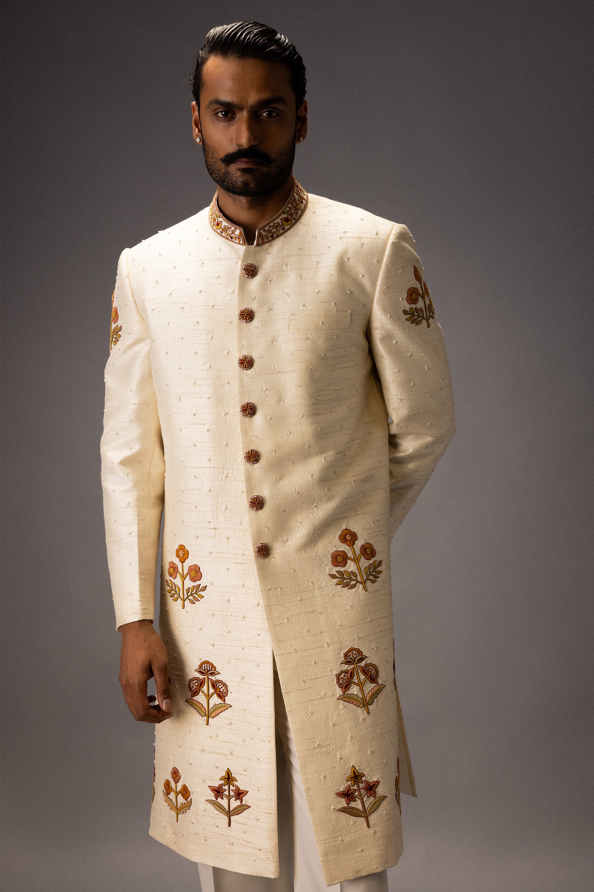 IVORY MAHARAJA HERITAGE ACHKAN