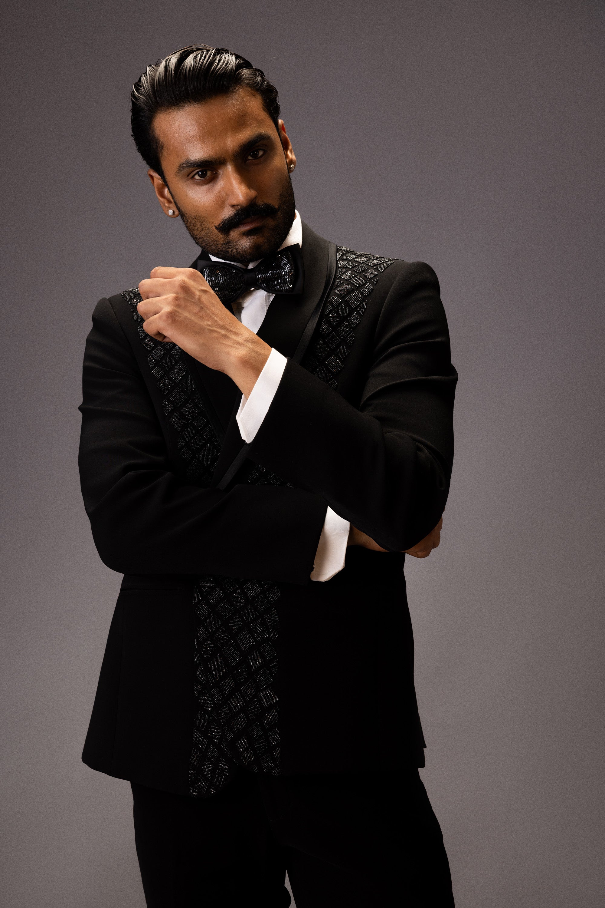 NOIR MAZE TUXEDO SET