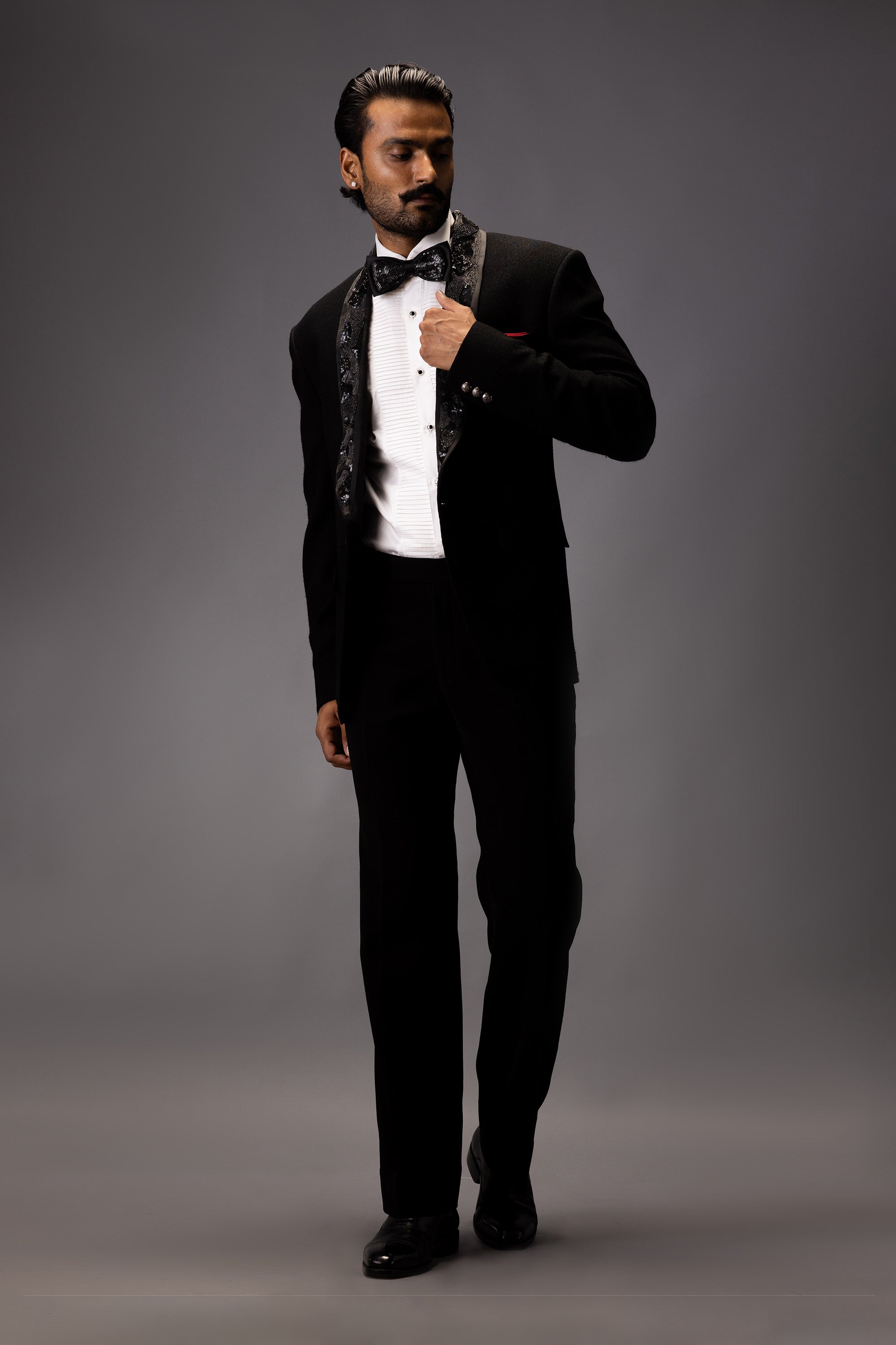 BLACK LUSTRE TUXEDO SET