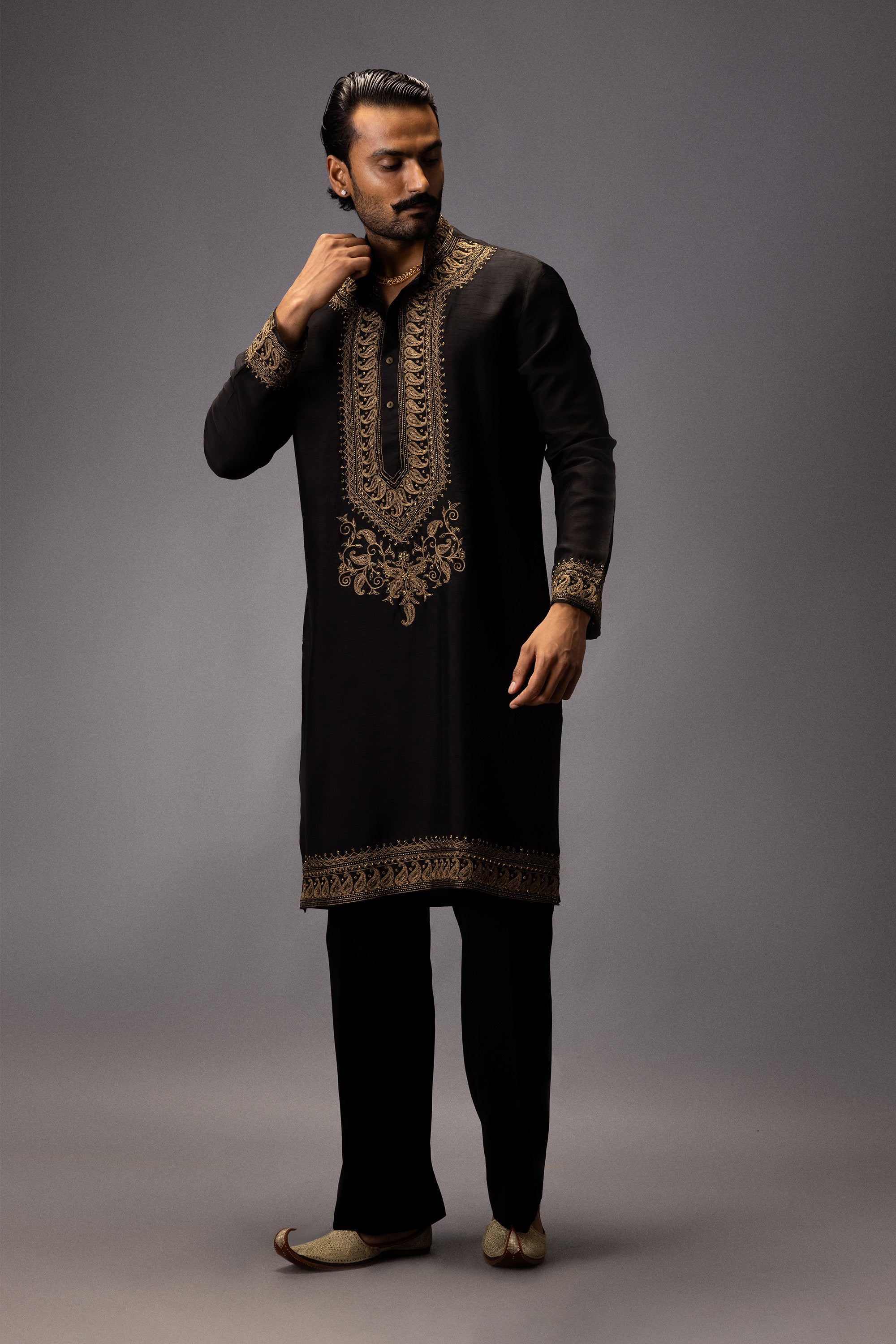 BLACK MAJESTY SILK KURTA