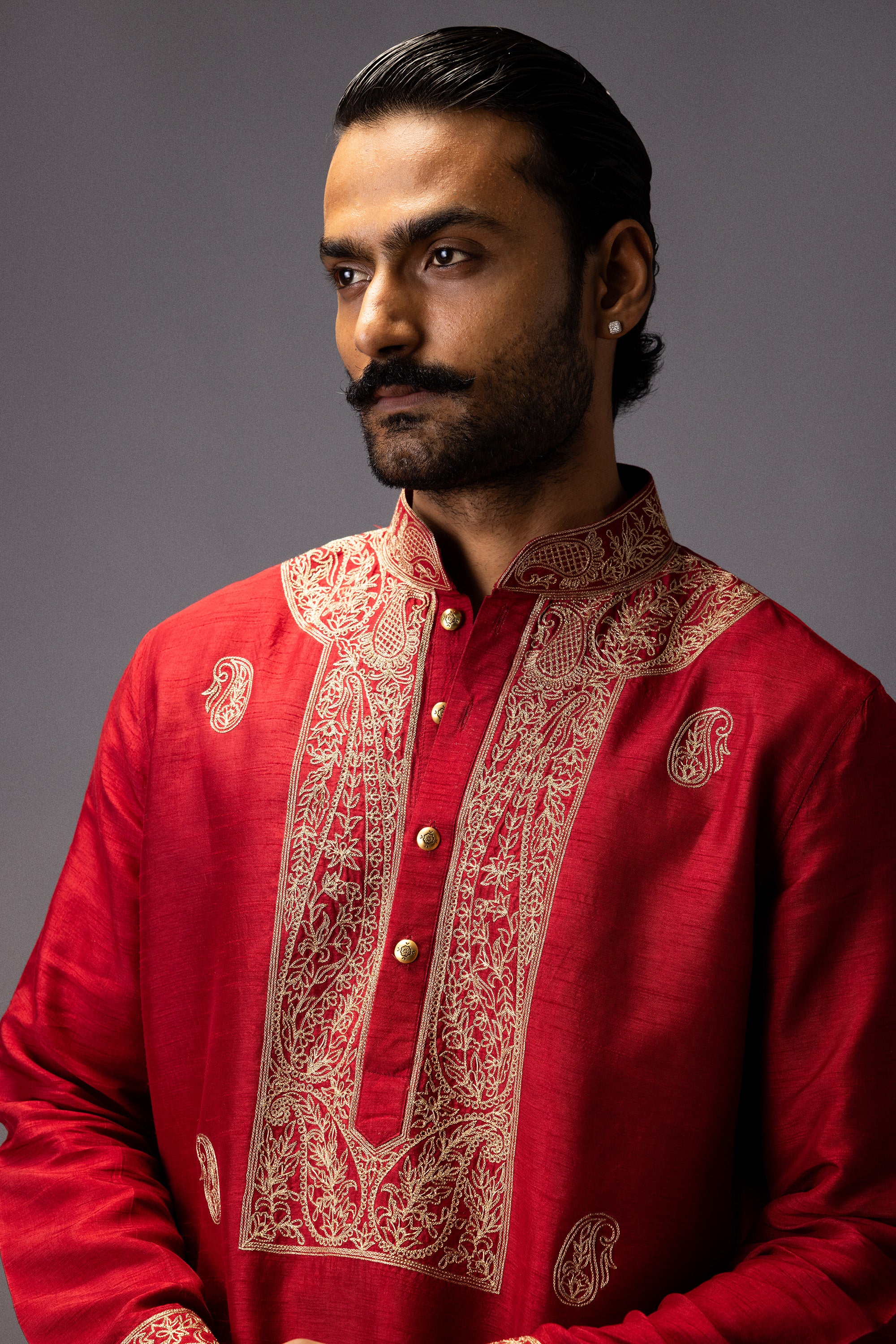 SCARLET MAJESTY SILK KURTA