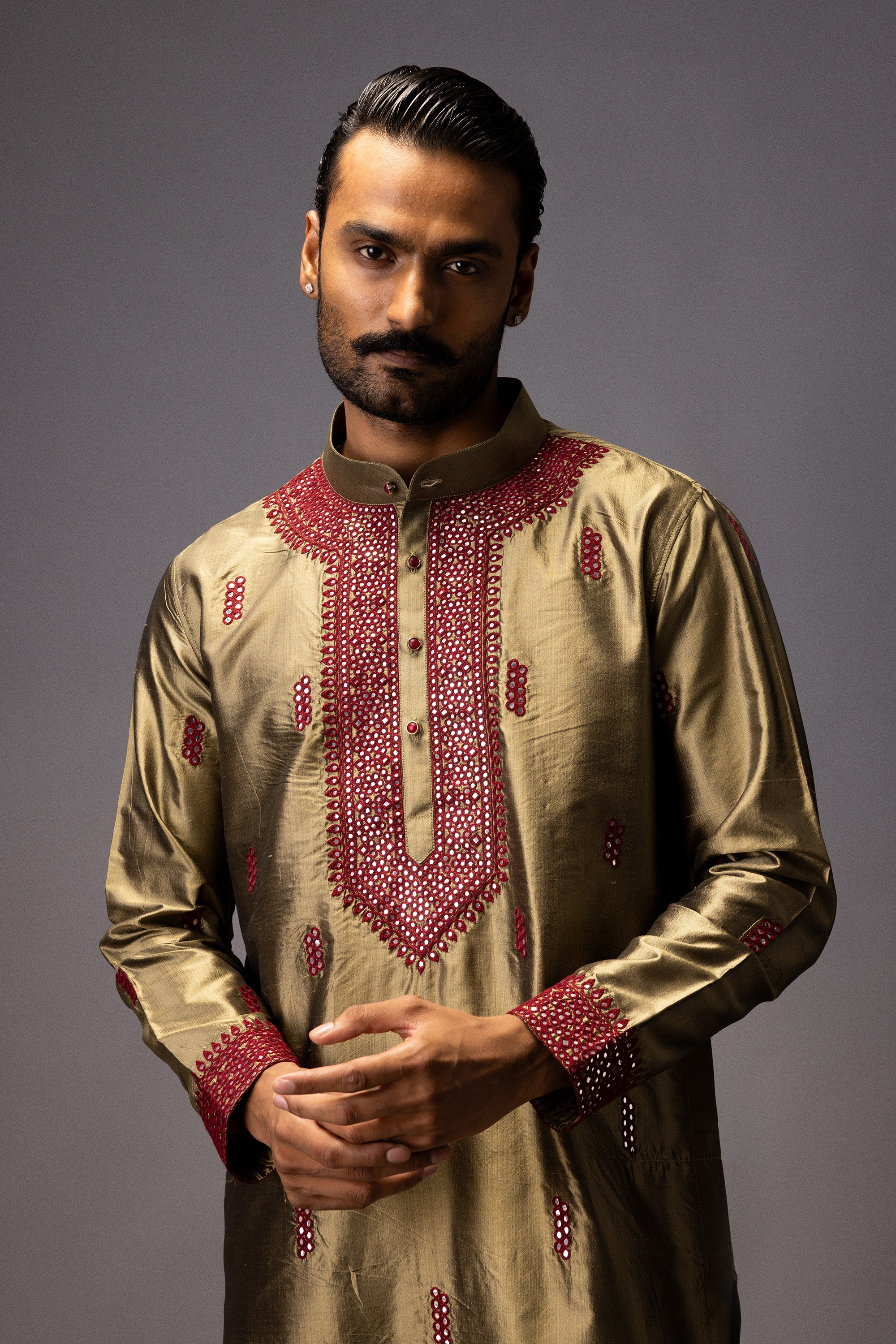 OLIVE GRANDEUR SILK KURTA