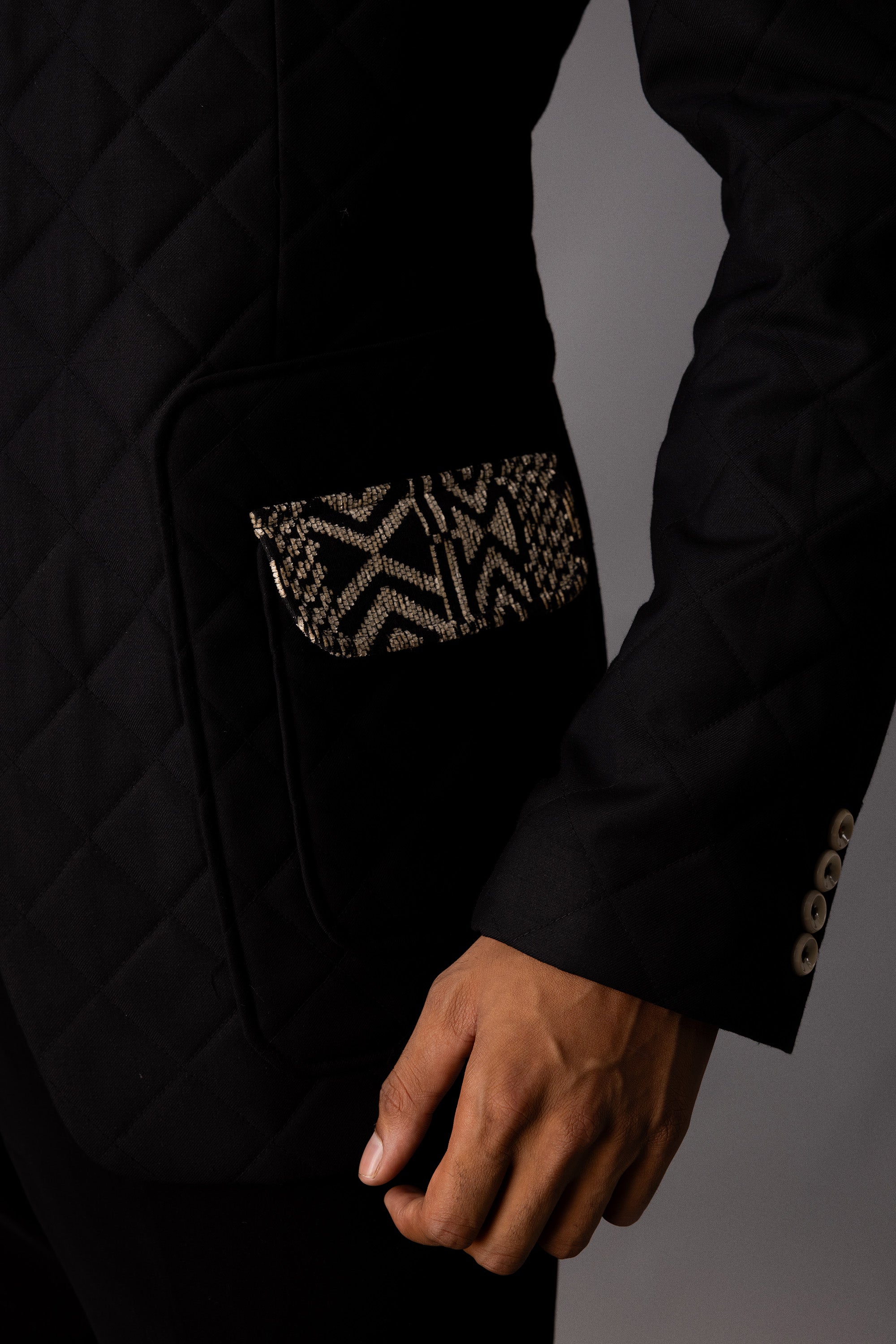 MIDNIGHT MAZE QUILTED BANDHGALA JACKET
