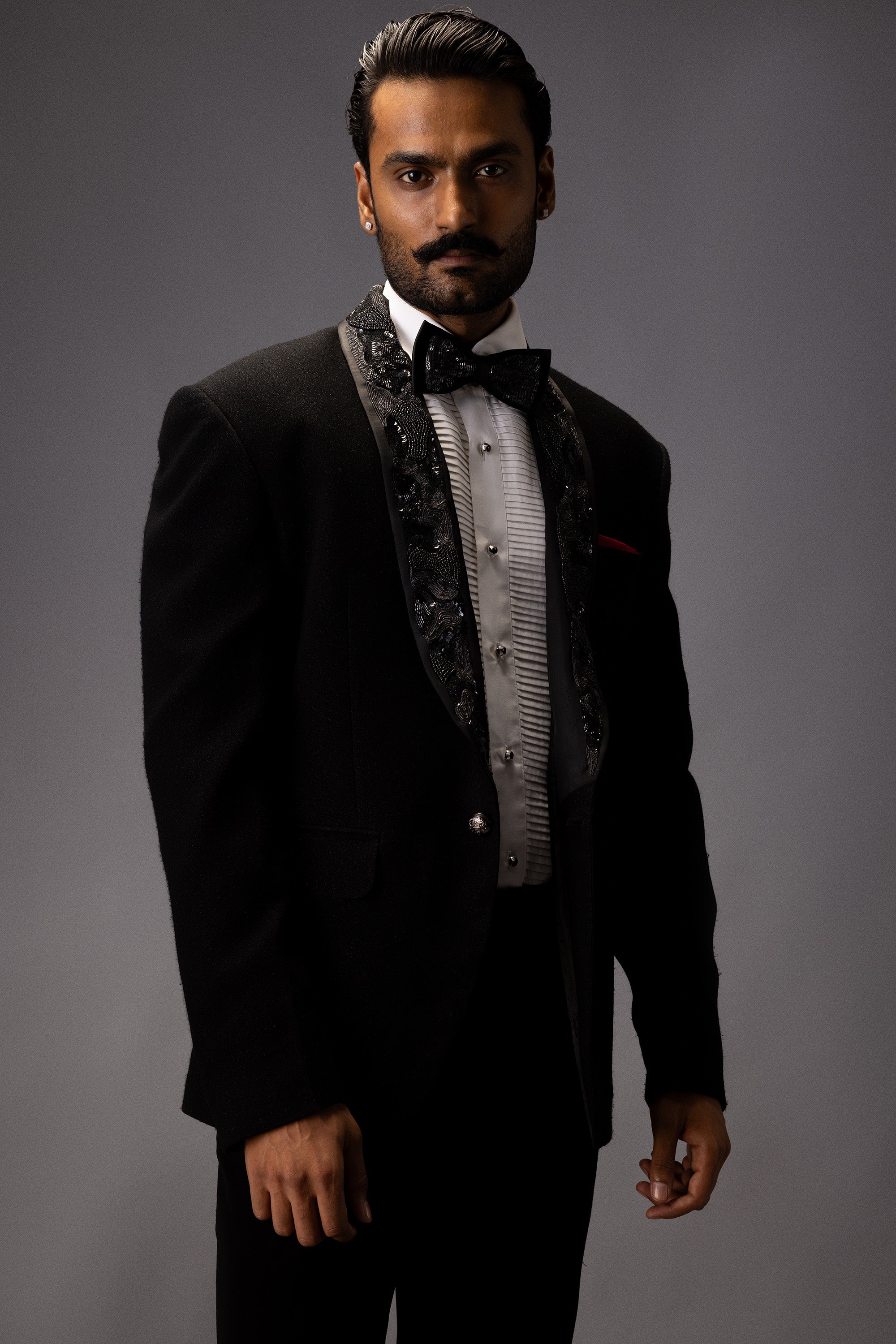 BLACK LUSTRE TUXEDO SET