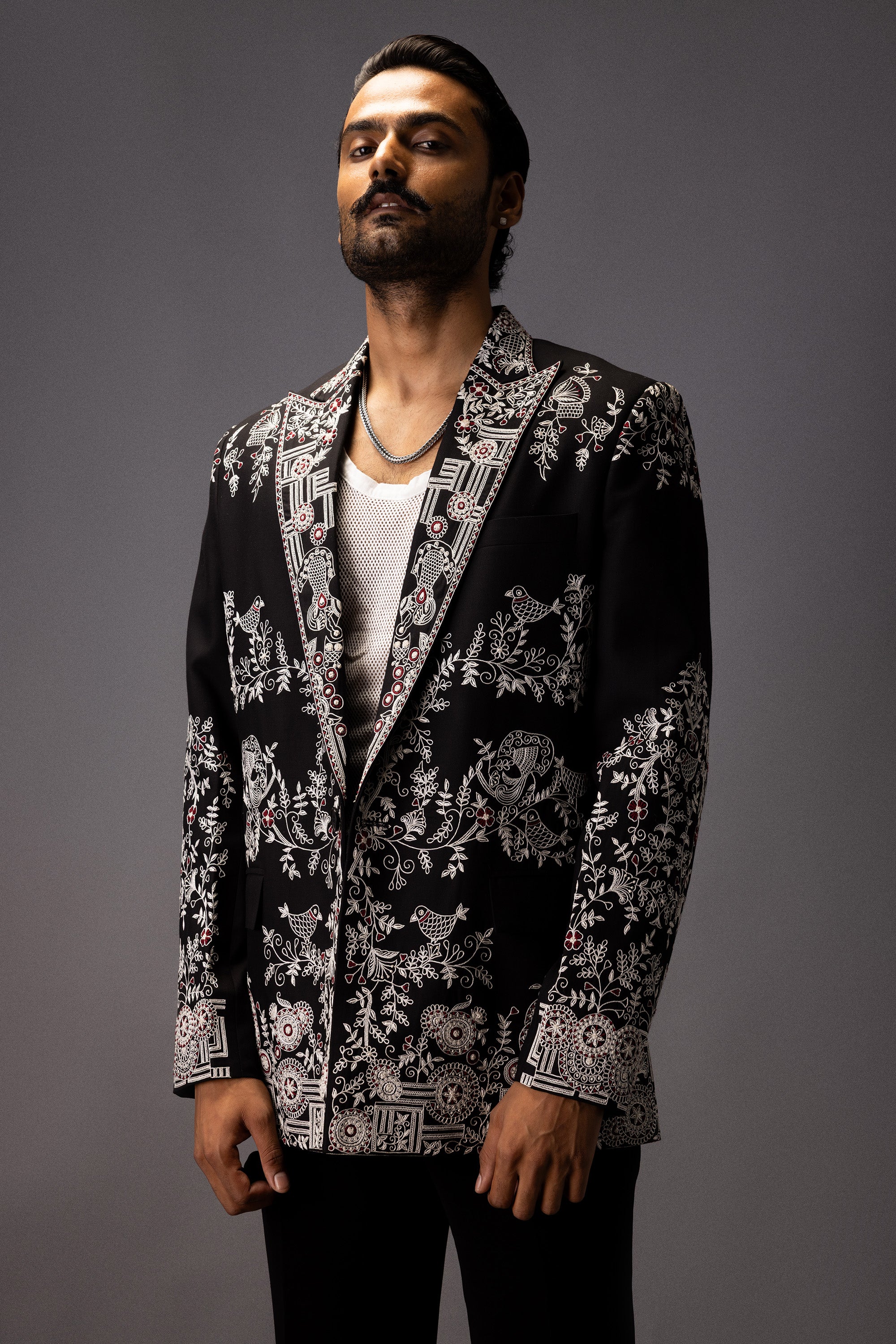 BLACK CANVAS EMBROIDERED JACKET