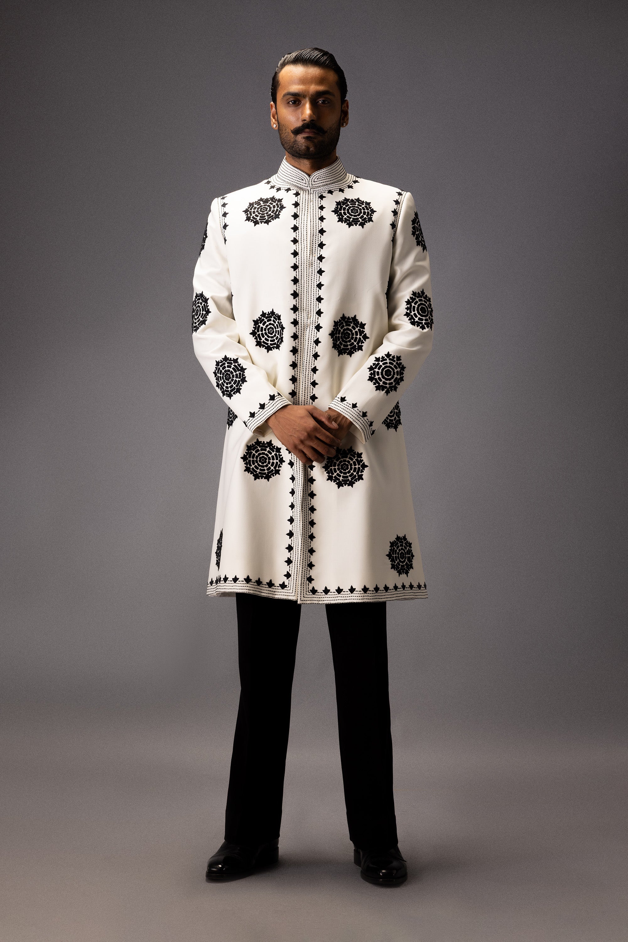 IVORY MANDALA ROYAL ACHKAN