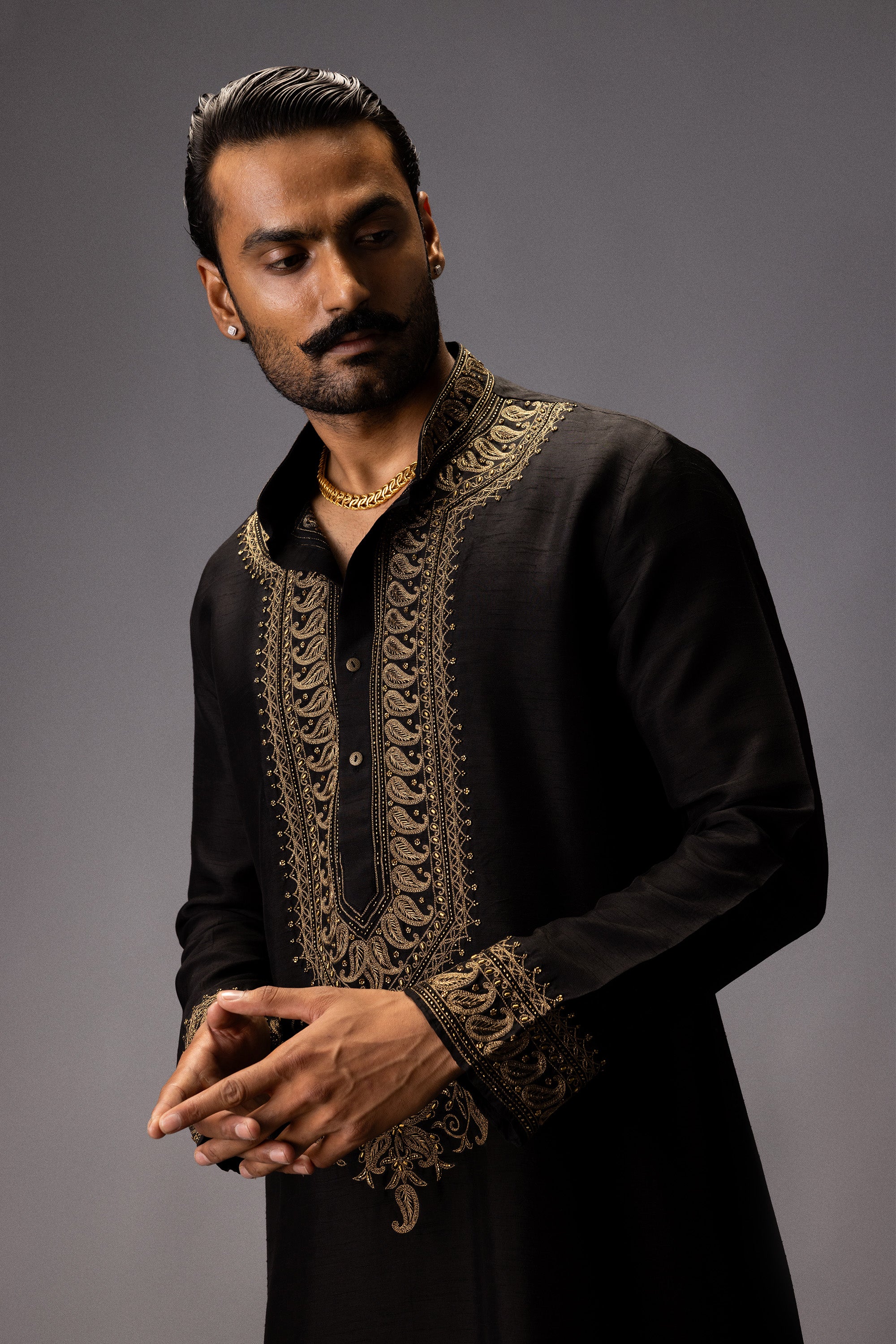 BLACK MAJESTY SILK KURTA