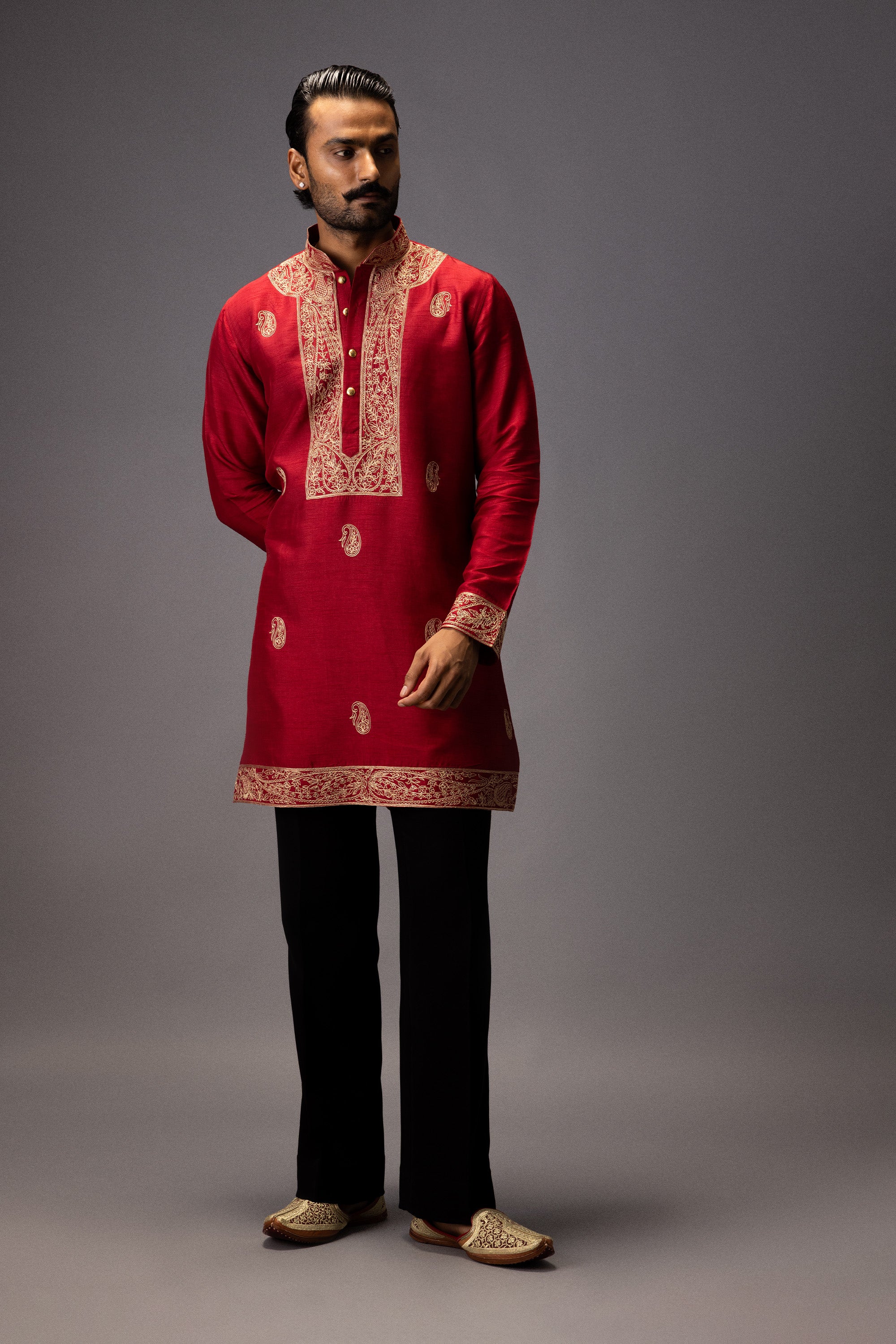 SCARLET MAJESTY SILK KURTA